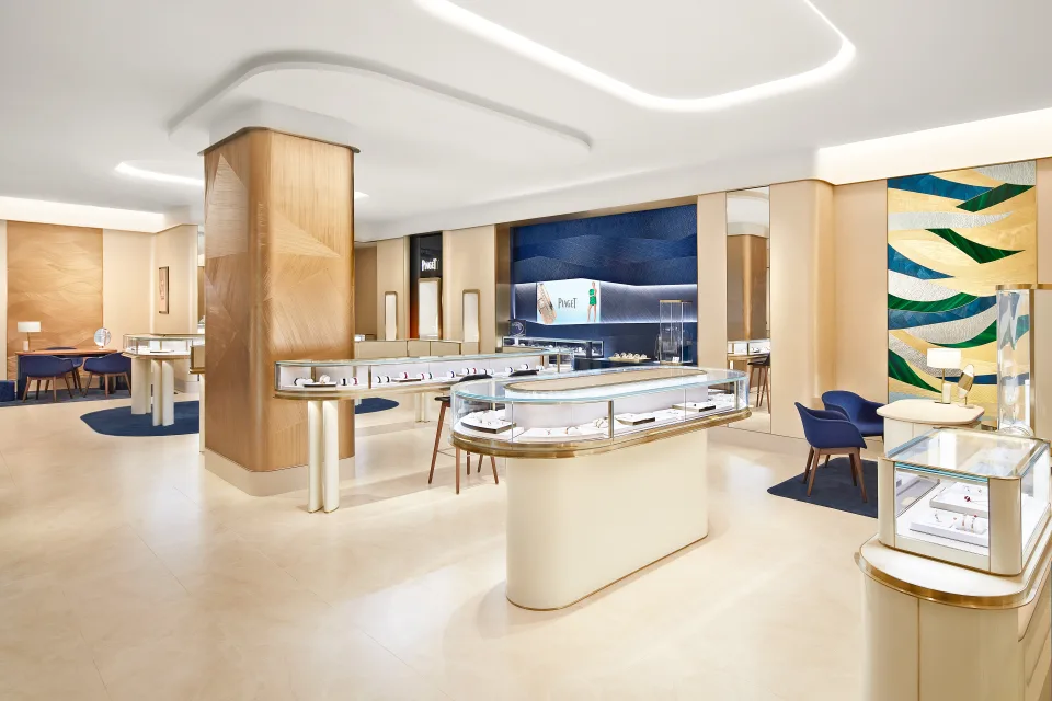 Piaget - high-end jewelry  watch showcase