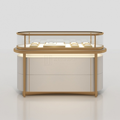 Oval high-end jewelry showcase design