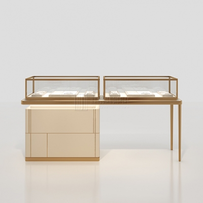 Manufacturer customizes high-end jewelry showcases with LED lights