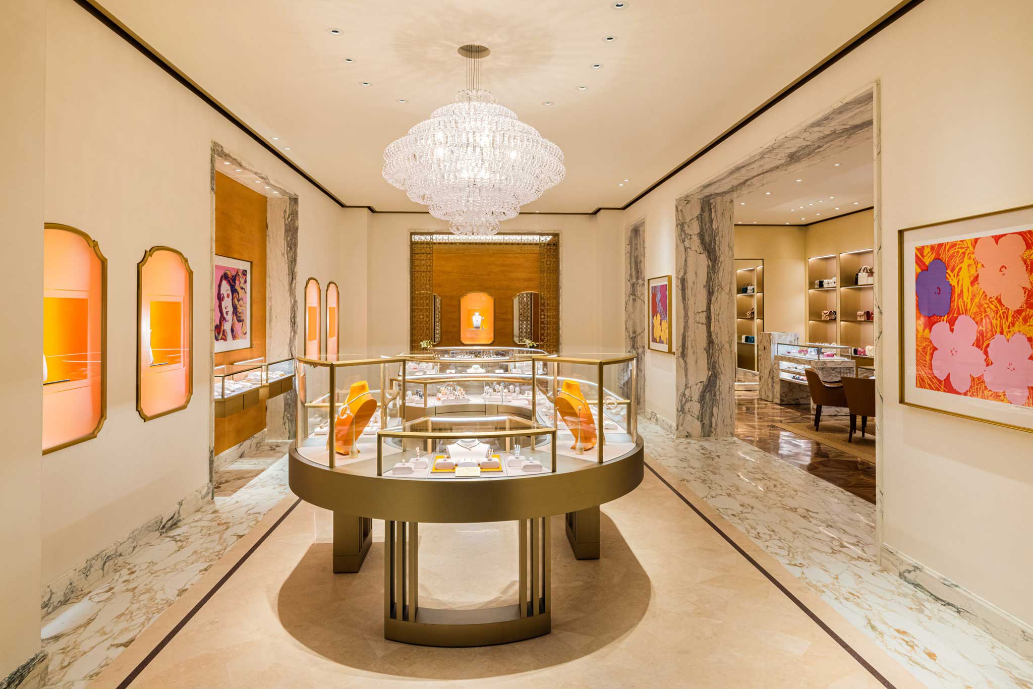 brand jewelry shop